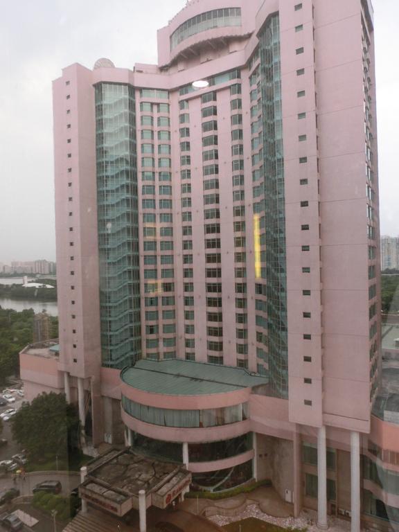 Ji Hotel Guangzhou Zhujiang New Town Екстериор снимка