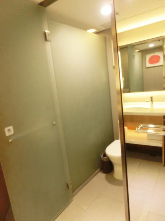 Ji Hotel Guangzhou Zhujiang New Town Стая снимка